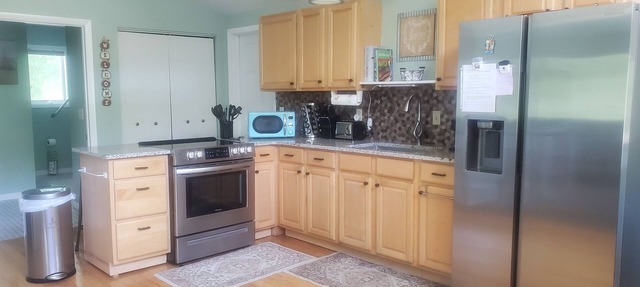 Cozy Lake Chapin House, One Bedroom, One Bath Quiet Country Setting in Berrien Springs