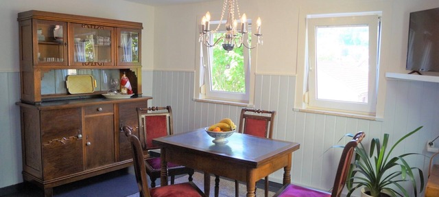Cozy vacation home (140 sqm) for up to 6 people with fully equipped kitchen in Kaltennordheim (Unterweid)
