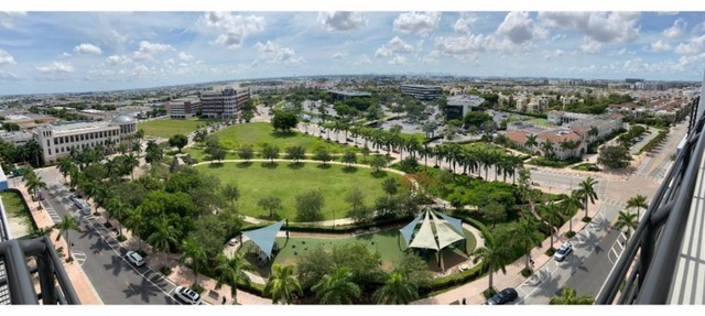 Doral Best View Luxury Condo in Doral
