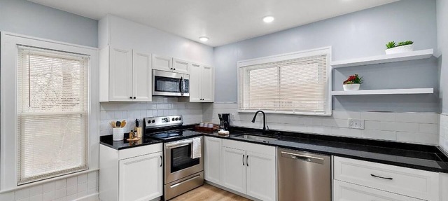 Duplex 2 units-Down Town Mount Clemens in Mount Clemens