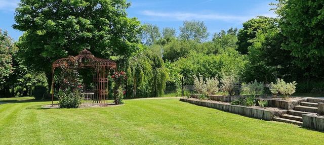 Elegant Manor with in Normandy by the sea - 8 rooms for 22 persons. Pool and spa in SULLY
