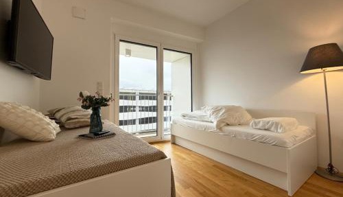 Entire apartment next to exhibition and Messe in Munich