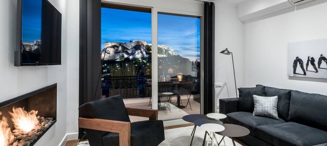 Executive 2 bdr Suite in Plaka - Acropolis view in Athens