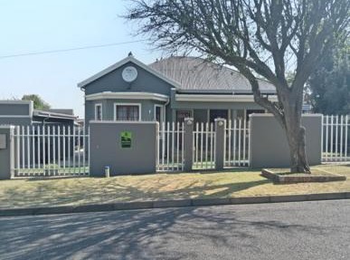 Fancy Pansy in Germiston