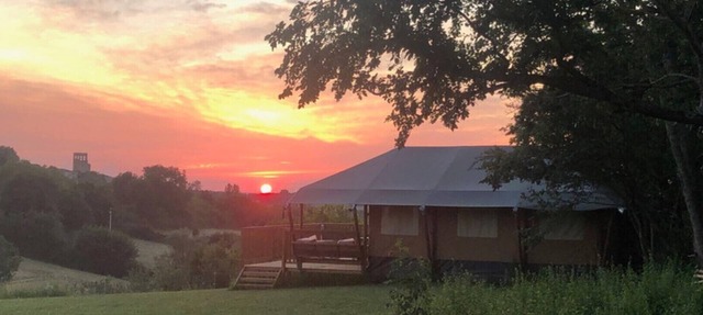 Glamping Lodge Monet | Domaine du Cammazet | Pool| Comfort | Nature in Lapenne