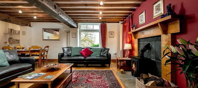 Granary, Broadgate Farm Cottages - sl 6 in 3 bedrooms in Beverley