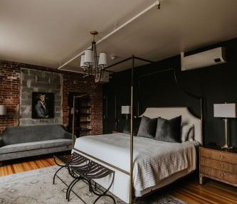 HATCHERY HOTEL & EVENT CENTER in La Crosse