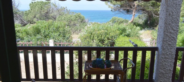 Holiday home with sea view on the beach of Is Arenas and Torre del Pozzo 300 meters from the sea sho in S'Archittu
