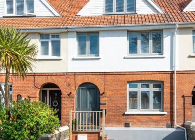 Holly Hayes House in Instow