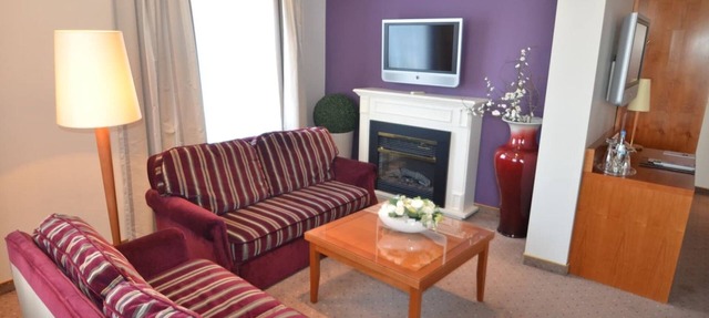 Juniorsuite mit Seeblick, Doppelbett und kostenfreiem WLAN in Lindau am Bodensee