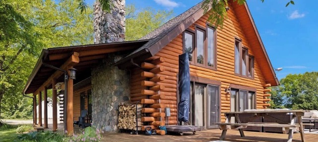 Juniper Presents: 15-Acre Retreat - Pool, Hot Tub, Pond, EV Charger in Rolling Prairie