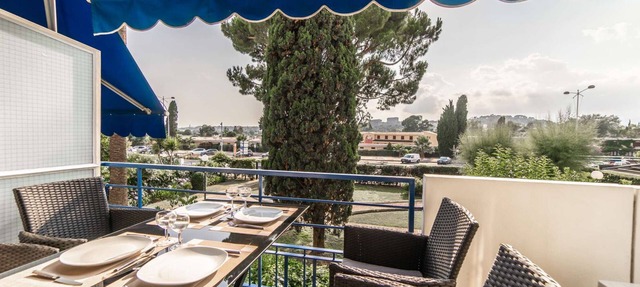 L'Ascot - Apartment 300m from the beaches, racecourse view in Cagnes-sur-Mer