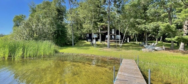 Lakefront Cabin with tons of trails! in Remer