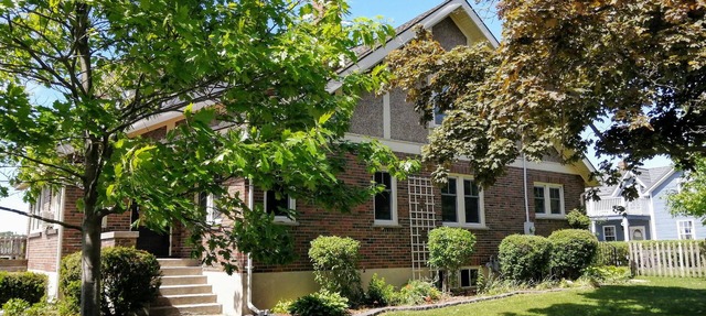 Large Summer House with the stunning views, four bedrooms, deck and hot tub! in Goderich
