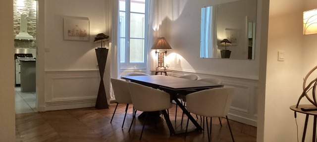 Le Roosevelt, renovated 100m2 apartment in the 6th arrondissement in Lyon