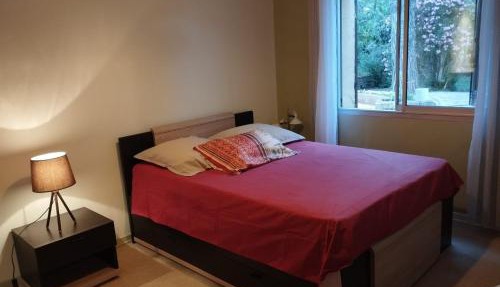 Les Cèdres in Les Angles Gard