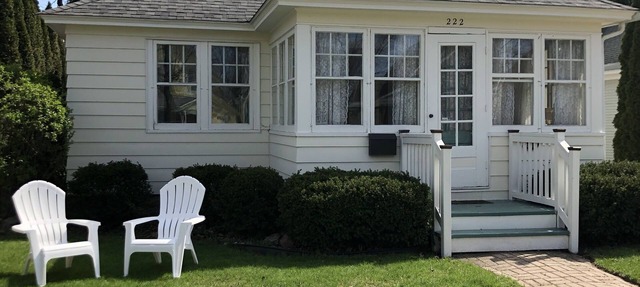 Location, Location, Location! Historic District near downtown in Holland