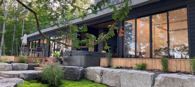 Modern Lakefront Gem on Clear Lake in Selwyn