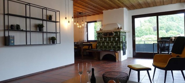 Moderne Ferienwohnung mit Balkon für bis zu 6 Personen in Riedenburg