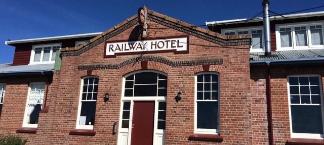 Mossburn Railway Hotel in Mossburn