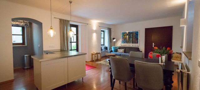 Newly Renovated! Perfect home away in Munich. in Munich
