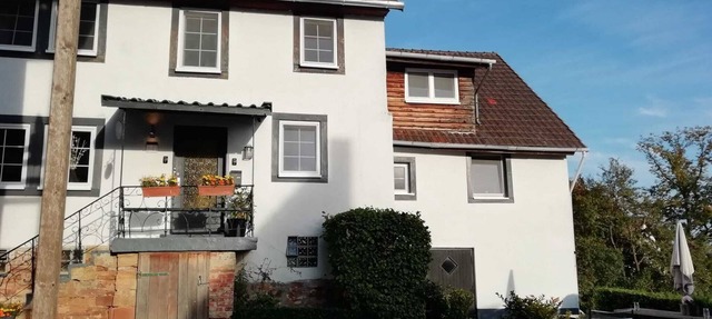 Nice apartment with beautiful lake view and large garden in Waldeck