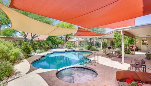 Patio & Pool Access: Sunny Phoenix Casita! in Phoenix