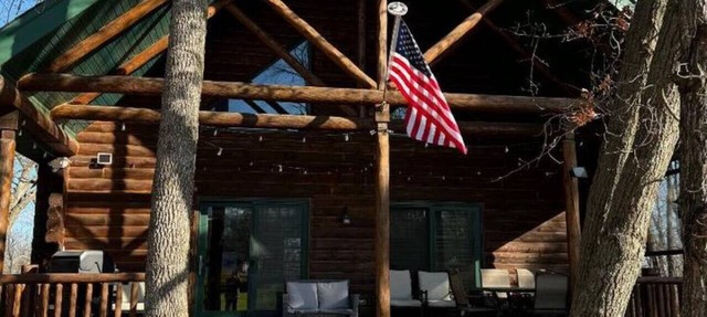 Pet-Friendly Garrison Retreat in Garrison