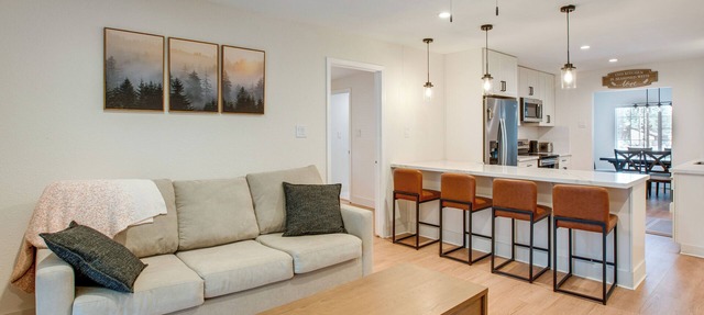 Pet Friendly w/Yard! Fully Updated Tahoe Home in South Lake Tahoe
