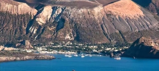 Private accommodation within the Les Sables Noirs resort by the sea in Vulcano