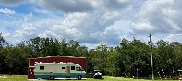 Private RV spot on beautiful 14-acre hobby ranch. in Lecanto