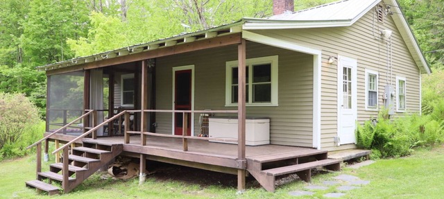 Romantic Cabin Pvt Mtn getaway in Ripton