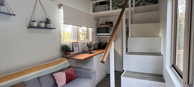 Romantic Tiny House - Top view with amazing views of the mountains and valley in Wollombi