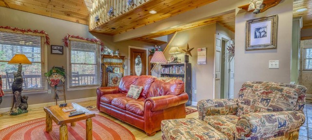 Roosters Roost in Blue Ridge