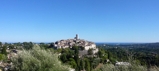 Saint Paul De Vence, Charming Suites in The Heart Of The Village. 4 * Biloba in Saint-Paul-De-Vence