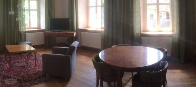 Schulwohnung im ehemaligen Schul- und Rathaus in Obervolkach