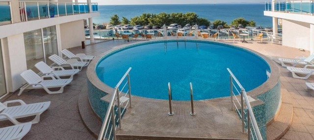Sea view, first line studio in Ravda in Ravda