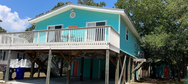 Second Chances: Short distance to the surf! in Oak Island