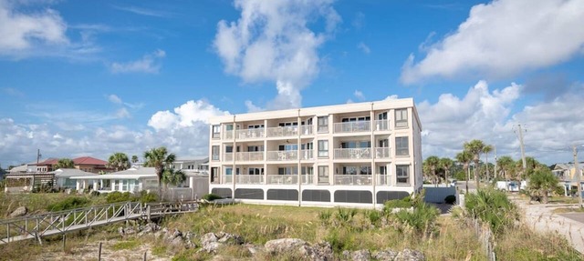 SeeRay Shores 301 in St. Augustine Beach