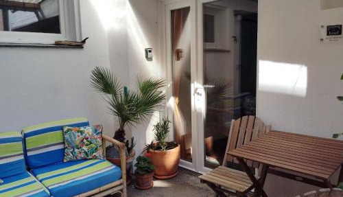 Self contained private gite close to Carcassonne, rural location in Badens