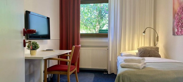 Single room, shower/toilet on the floor - RhönZeit apartments and rooms in Hilders