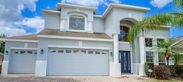 ⭐Spacious 5 Bed 4 Bath Home | Private South/West Facing Pool | Mins to Disney⭐ in Davenport