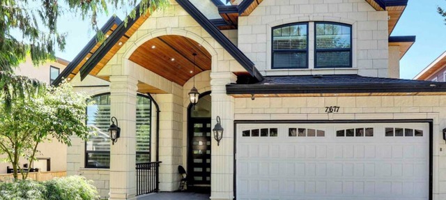 Spacious 5BR North Delta Retreat, Near Shops, Hwy & Parking in Delta