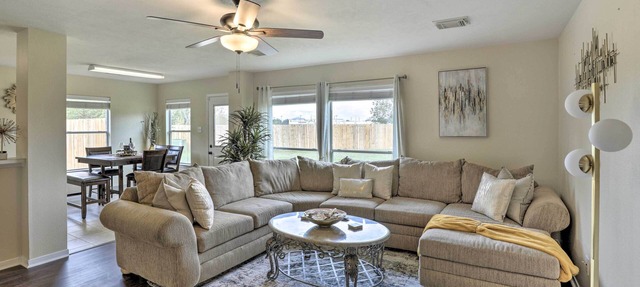 Spacious Houston Home ~ 22 Mi to Downtown! in Houston