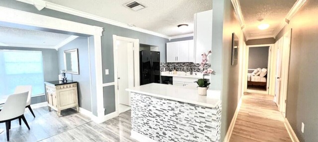 Spacious & Luxurious Villa - Large Fenced Backyard in West Palm Beach