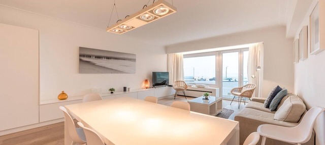 Spacious Seaside Apartment in KNOKKE-HEIST