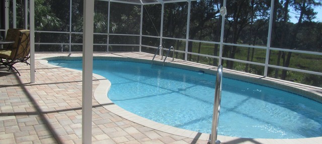 Spectacular Waterfront Home! Pool, Dock, Kayaks, Canoe, Bikes! Quick to Gulf in Homosassa