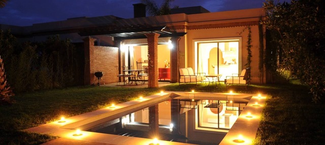 Splendid, fully-equipped villa with private pool in Commune d'Issen