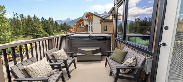Spring Creek Vacations 4 BR Villa TMV24 in Canmore