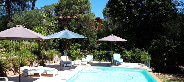 St Raphaël Vieux Valescure Provencal villa 5 bedrooms with secure pool in Saint-Raphaël